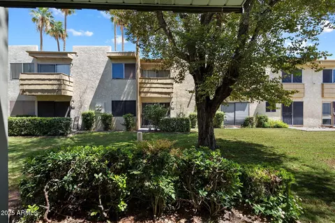 4610 N 68th St #411, Scottsdale, AZ 85251