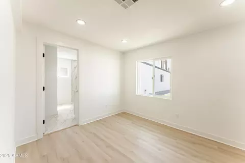 1425 E Diamond St, Phoenix, AZ 85006 photo 13