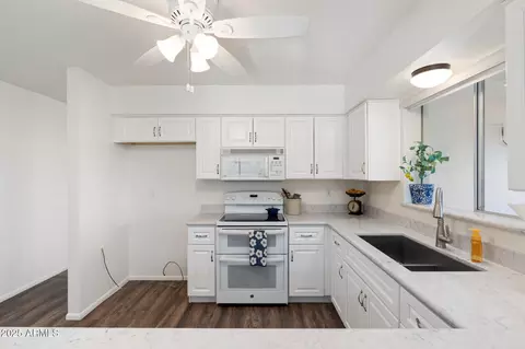 Kitchen - 2261 E Decatur St, Mesa, AZ 85213 photo 2 of 3