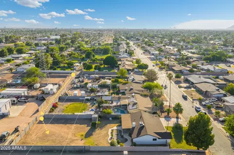 View/Area - 2261 E Decatur St, Mesa, AZ 85213 photo 4 of 7