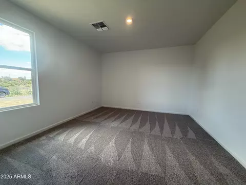 20601 E Hereford Dr, Mayer, AZ 86333 photo 4