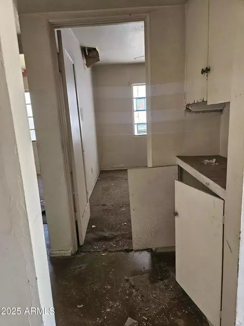 Entry Way - 2011 W Ocotillo Rd, Phoenix, AZ 85015 photo 1 of 1