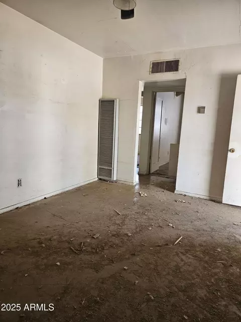 Other - 2011 W Ocotillo Rd, Phoenix, AZ 85015 photo 5 of 9