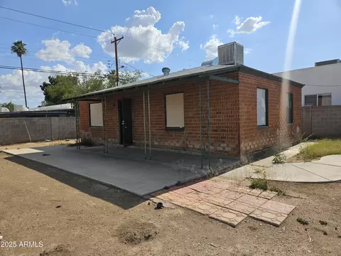 2011 W Ocotillo Rd, Phoenix, AZ 85015