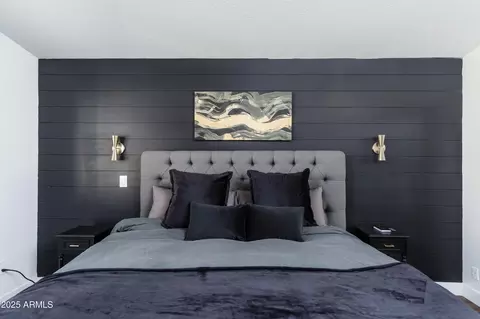 Bedroom - 222 E Danbury Rd, Phoenix, AZ 85022 photo 2 of 3