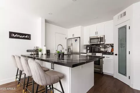 Kitchen - 222 E Danbury Rd, Phoenix, AZ 85022 photo 2 of 2