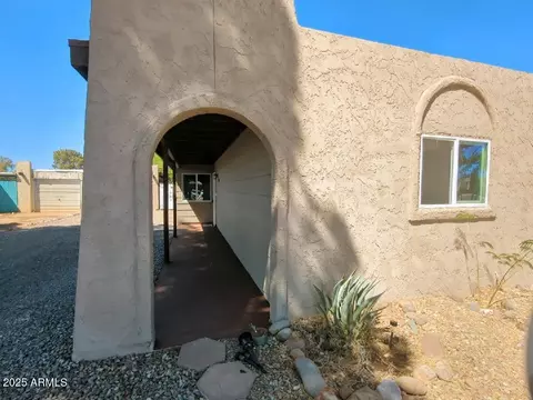 527 S Canyon Dr, Sierra Vista, AZ 85635