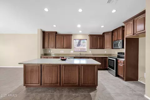 2620 E Rustling Oaks Ln, Phoenix, AZ 85024 photo 7
