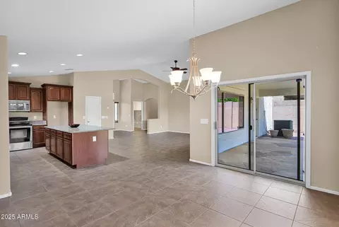 2620 E Rustling Oaks Ln, Phoenix, AZ 85024 photo 14