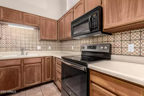 4313 N 29th Way, Phoenix, AZ 85016 photo 11