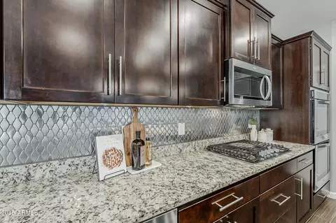 Kitchen - 3422 E Strawberry Dr, Gilbert, AZ 85298 photo 7 of 9