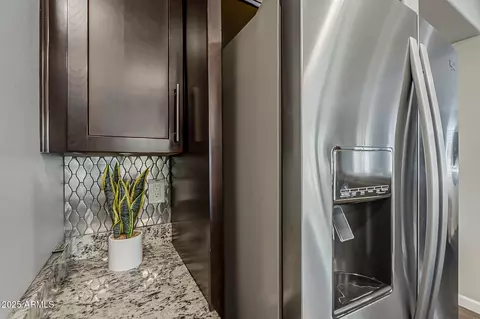 Kitchen - 3422 E Strawberry Dr, Gilbert, AZ 85298 photo 6 of 9