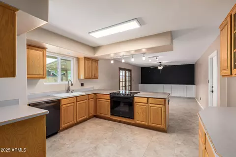 3010 E Cortez St, Phoenix, AZ 85028 photo 14