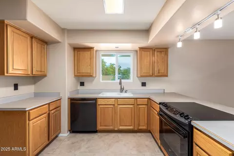 3010 E Cortez St, Phoenix, AZ 85028 photo 15