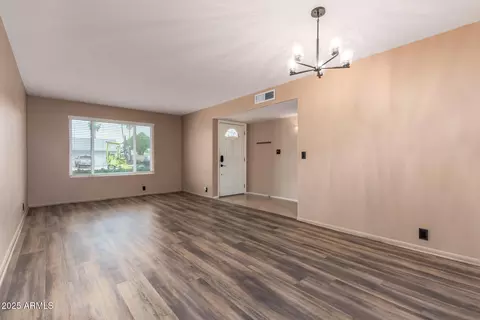 3010 E Cortez St, Phoenix, AZ 85028 photo 7