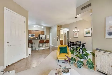 3330 S Gilbert Rd #2090, Chandler, AZ 85286