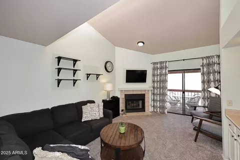 205 N 74th St #248, Mesa, AZ 85207