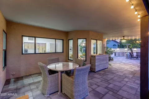 Exterior - 306 E Sarah Ln, Tempe, AZ 85284 photo 30 of 46