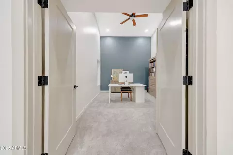 Entry Way - 306 E Sarah Ln, Tempe, AZ 85284 photo 4 of 5