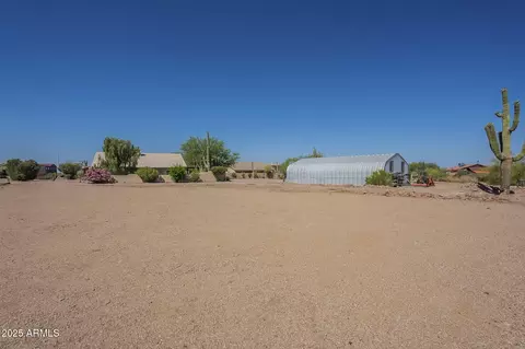 Exterior - 5742 E 20th Ave, Apache Junction, AZ 85119 photo 8 of 16