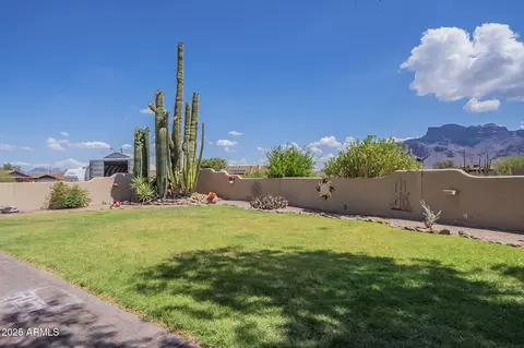 Exterior - 5742 E 20th Ave, Apache Junction, AZ 85119 photo 2 of 16