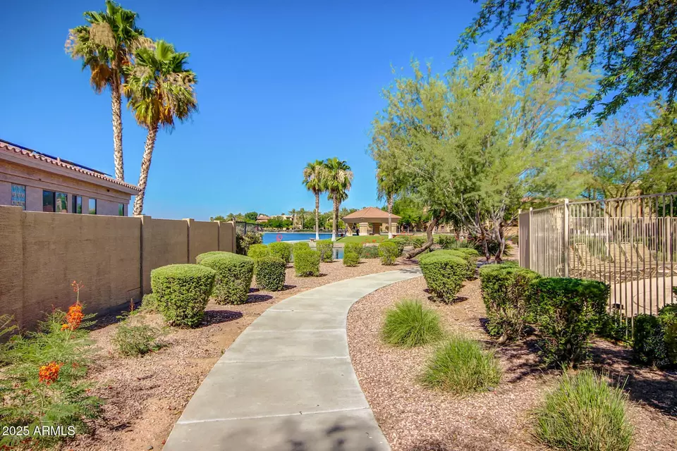 Exterior - 8628 W Maui Ln, Peoria, AZ 85381 photo 13 of 14