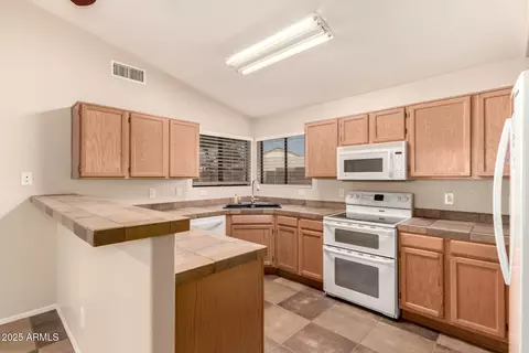 Kitchen - 8628 W Maui Ln, Peoria, AZ 85381 photo 1 of 3