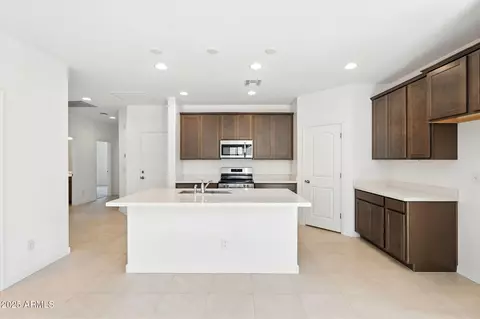 24242 W Hilton Ave, Buckeye, AZ 85326