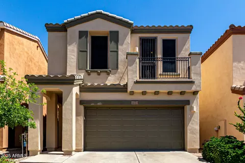 1612 W Lacewood Pl, Phoenix, AZ 85045