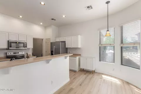 3131 E Legacy Dr #2113, Phoenix, AZ 85042 photo 12