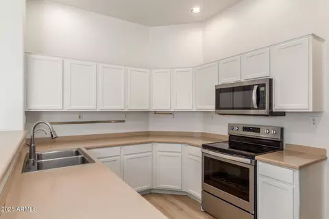 3131 E Legacy Dr #2113, Phoenix, AZ 85042 photo 14
