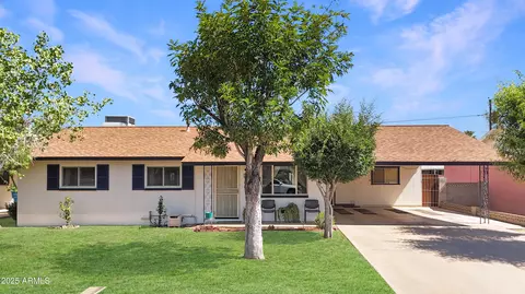 4122 W Las Palmaritas Dr, Phoenix, AZ 85051