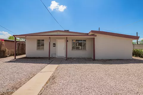 122 N 5th St, Avondale, AZ 85323