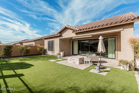2065 N Red Clf, Mesa, AZ 85207 photo 7