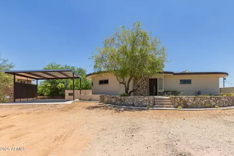 1545 E Christy Dr, Phoenix, AZ 85020