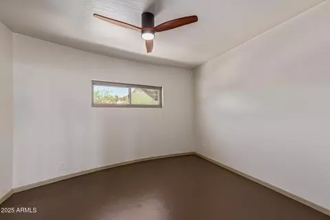 Bedroom - 1545 E Christy Dr, Phoenix, AZ 85020 photo 3 of 6