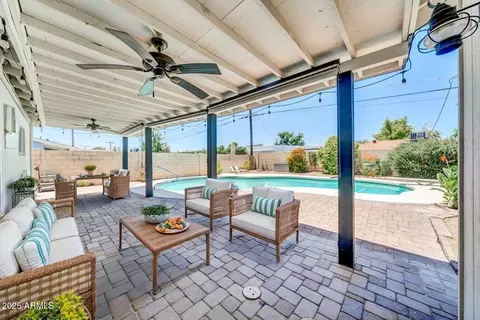 Exterior - 6808 N 11th St, Phoenix, AZ 85014 photo 12 of 12