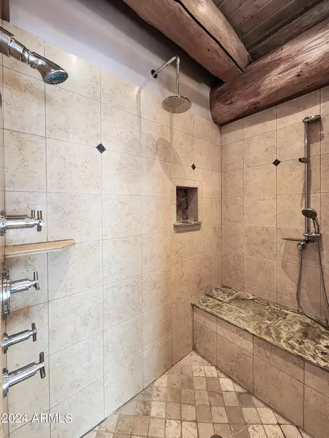 Bath - 3006 E Posey Ct, Payson, AZ 85541 photo 5 of 9