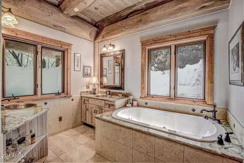 Bath - 3006 E Posey Ct, Payson, AZ 85541 photo 2 of 9