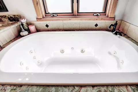 Bath - 3006 E Posey Ct, Payson, AZ 85541 photo 6 of 9