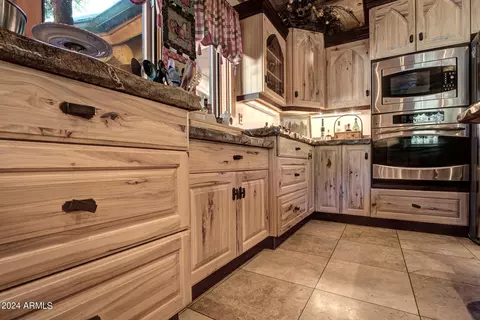 Kitchen - 3006 E Posey Ct, Payson, AZ 85541 photo 4 of 5