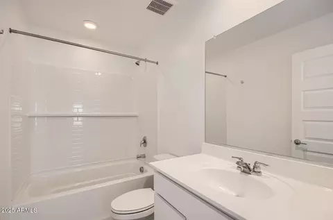 Bath - 12013 E Primrose Ln, Florence, AZ 85132 photo 3 of 3