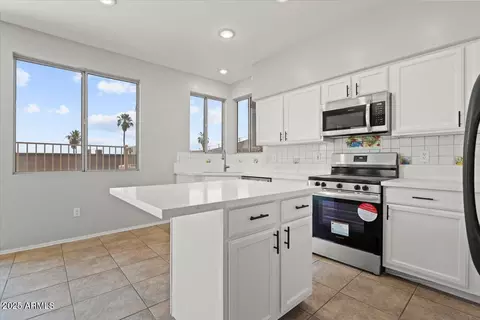 1453 E South Fork Dr, Phoenix, AZ 85048 photo 5