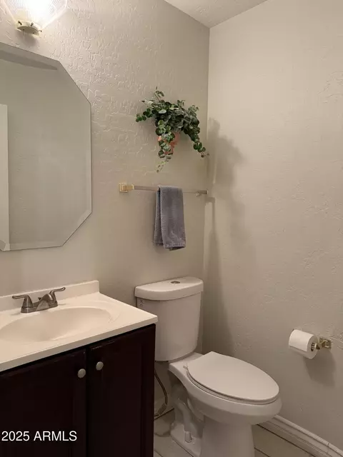 Bath - 16242 S 12th Pl, Phoenix, AZ 85048 photo 6 of 7