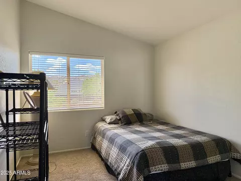 Bedroom - 16242 S 12th Pl, Phoenix, AZ 85048 photo 3 of 3