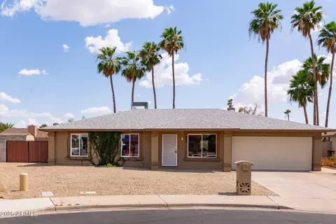 929 W Knowles Cir, Mesa, AZ 85210