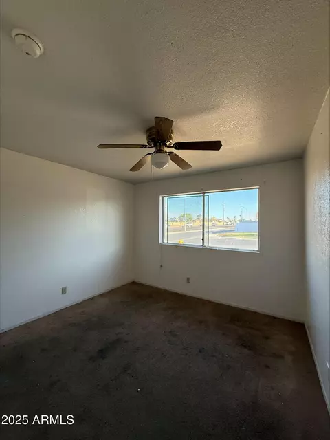 3441 W Windrose Dr, Phoenix, AZ 85029 photo 7