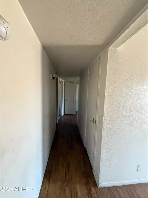 3441 W Windrose Dr, Phoenix, AZ 85029 photo 4