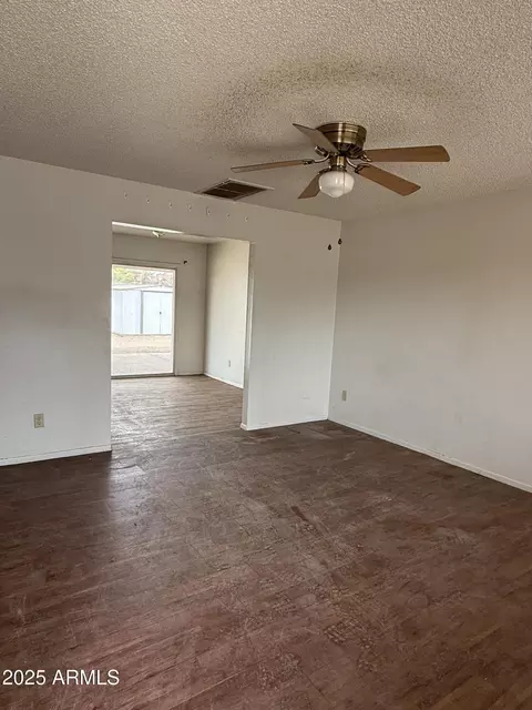 Living - 11802 N 25th Ave, Phoenix, AZ 85029 photo 1 of 2