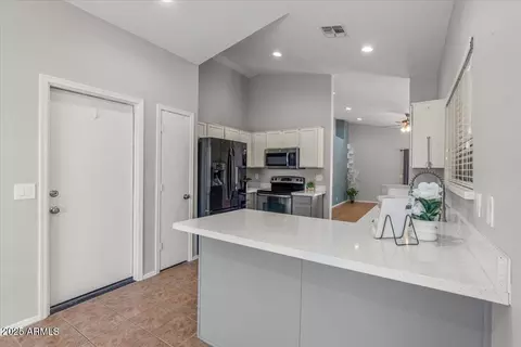 10646 Enid Ave, Mesa, AZ 85208 photo 9